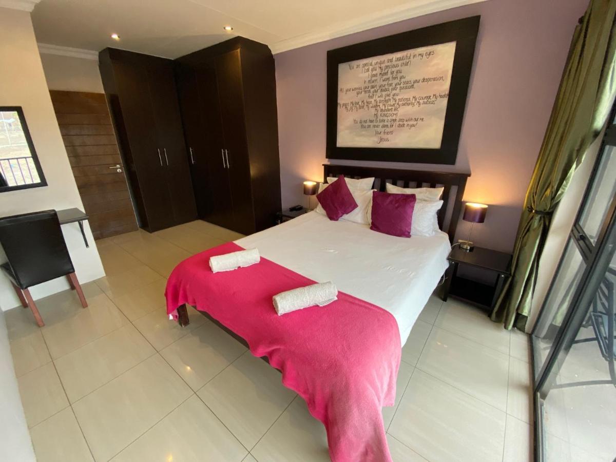 เฮาส์ โฮลซ์อัพเฟล เบด แอนด์ เบรคฟาสต์ Hotel โบฟอร์ตเวสต์ ภายนอก รูปภาพ